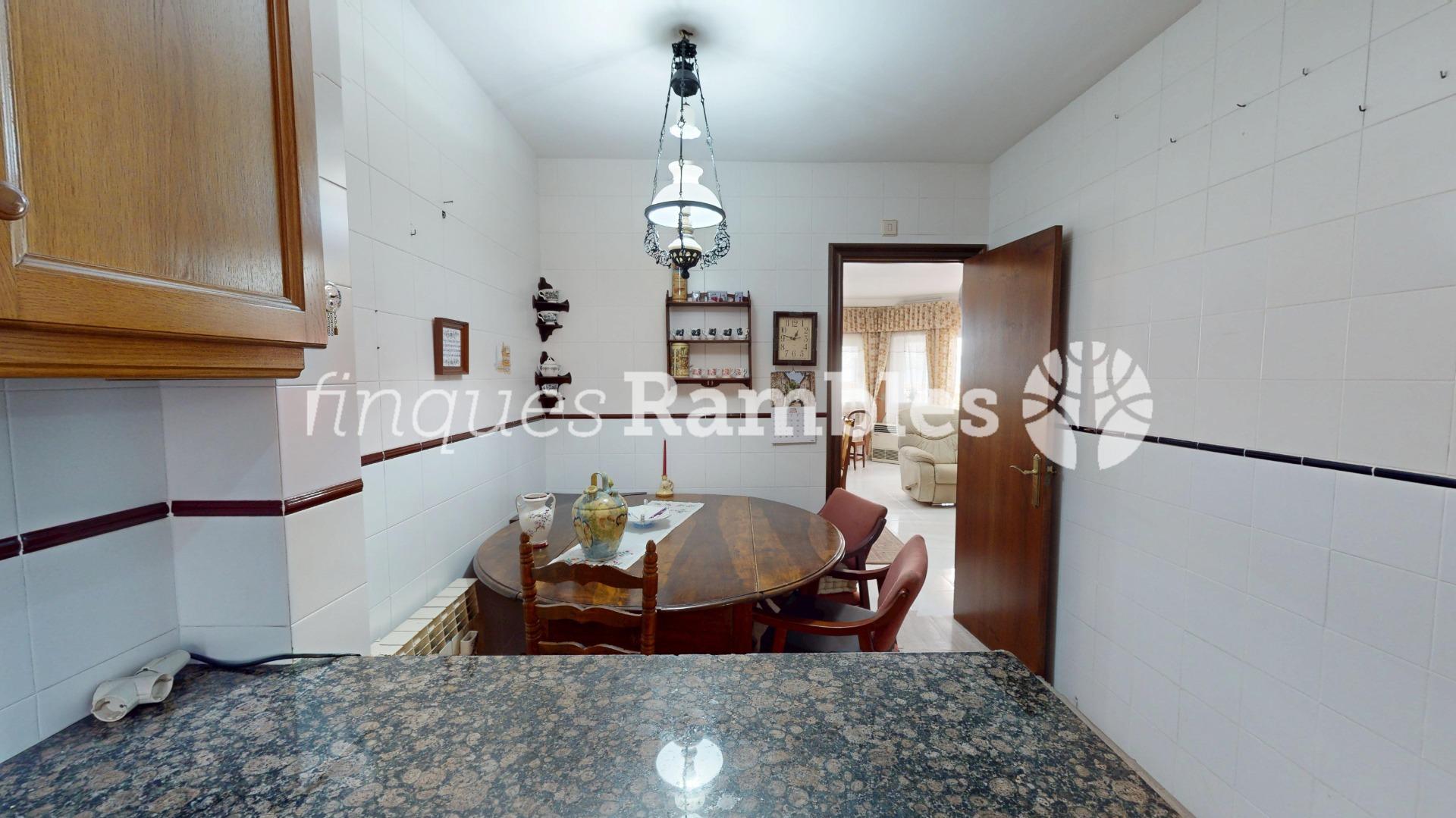 CASA UNICA A SET CAMINS