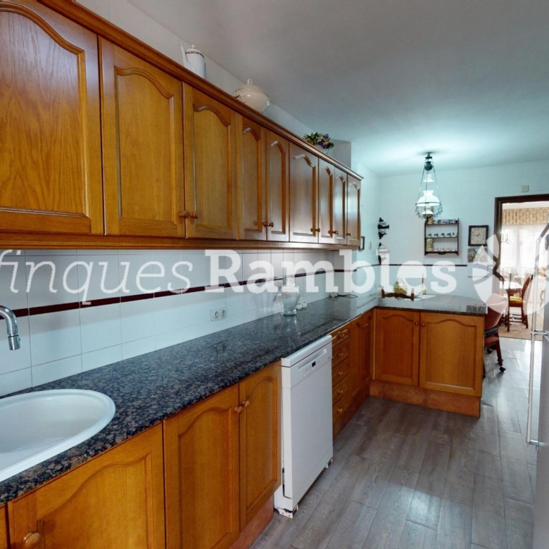 CASA UNICA A SET CAMINS