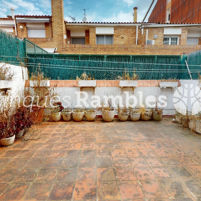 CASA UNICA A SET CAMINS