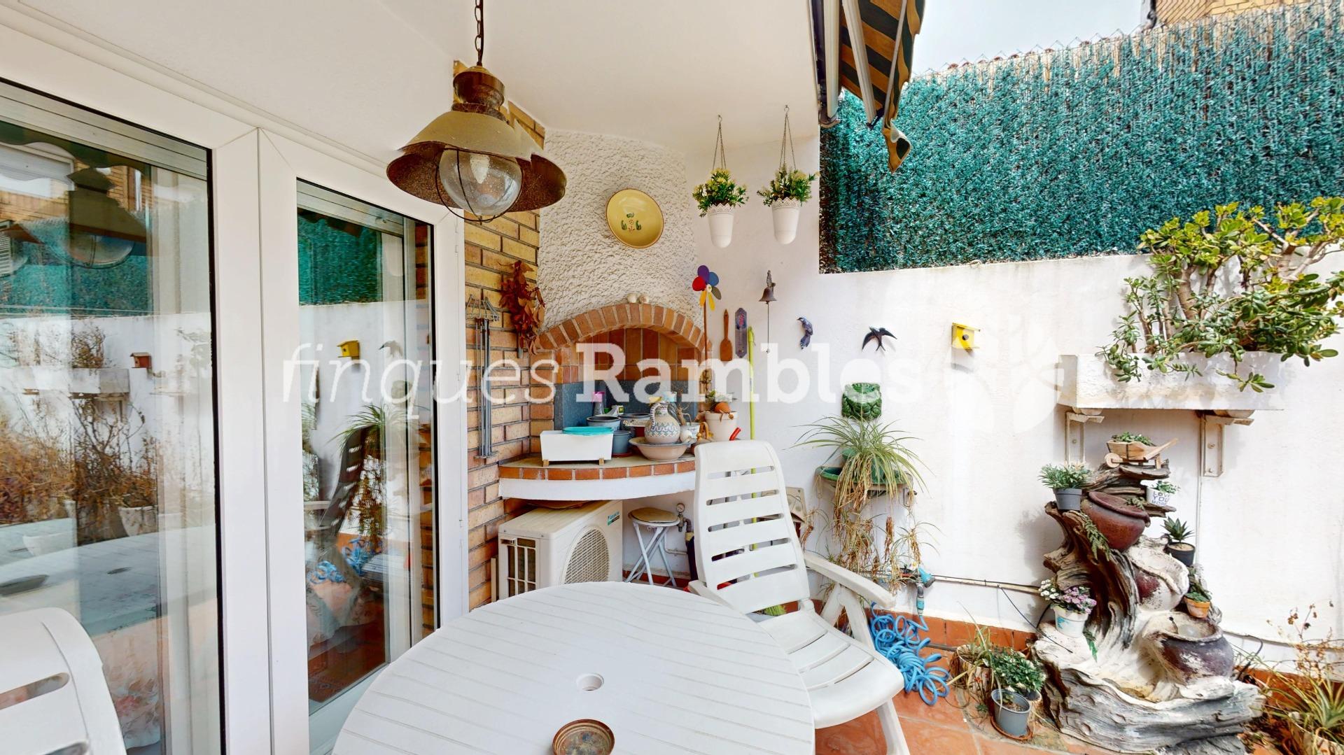 CASA UNICA A SET CAMINS
