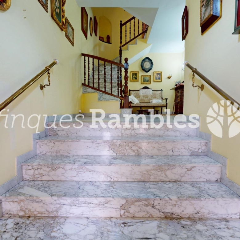 CASA UNICA A SET CAMINS