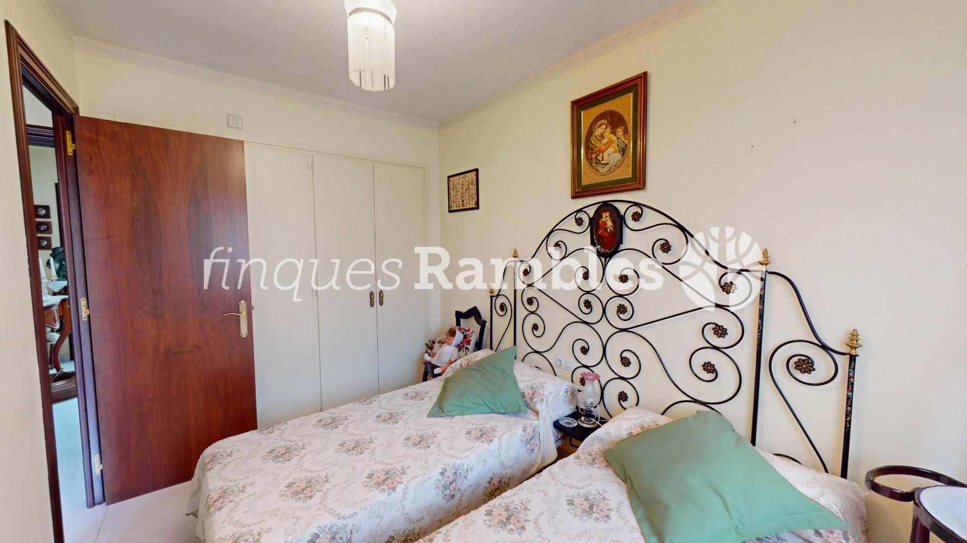 CASA UNICA A SET CAMINS