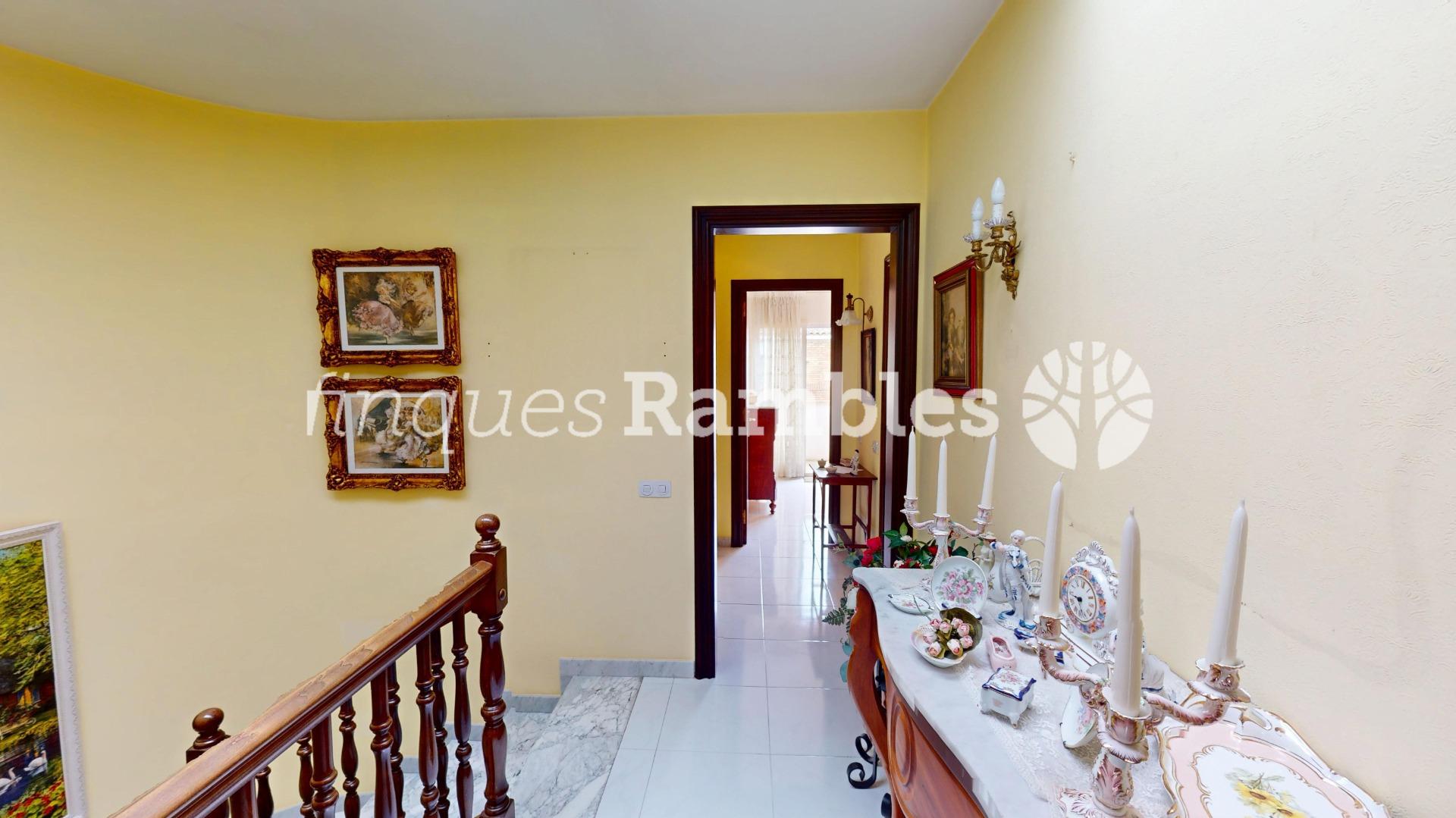 CASA UNICA A SET CAMINS
