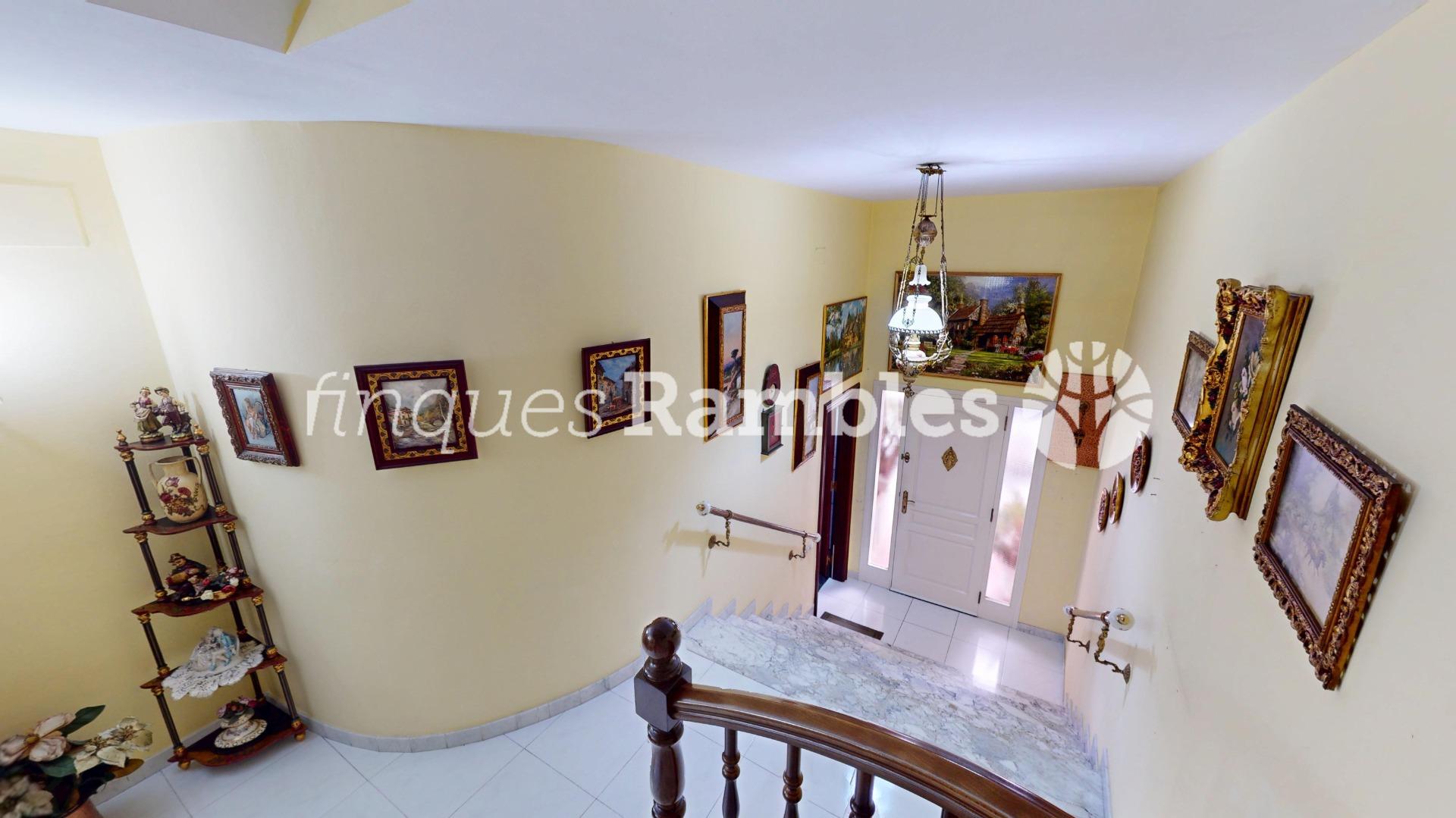 CASA UNICA A SET CAMINS