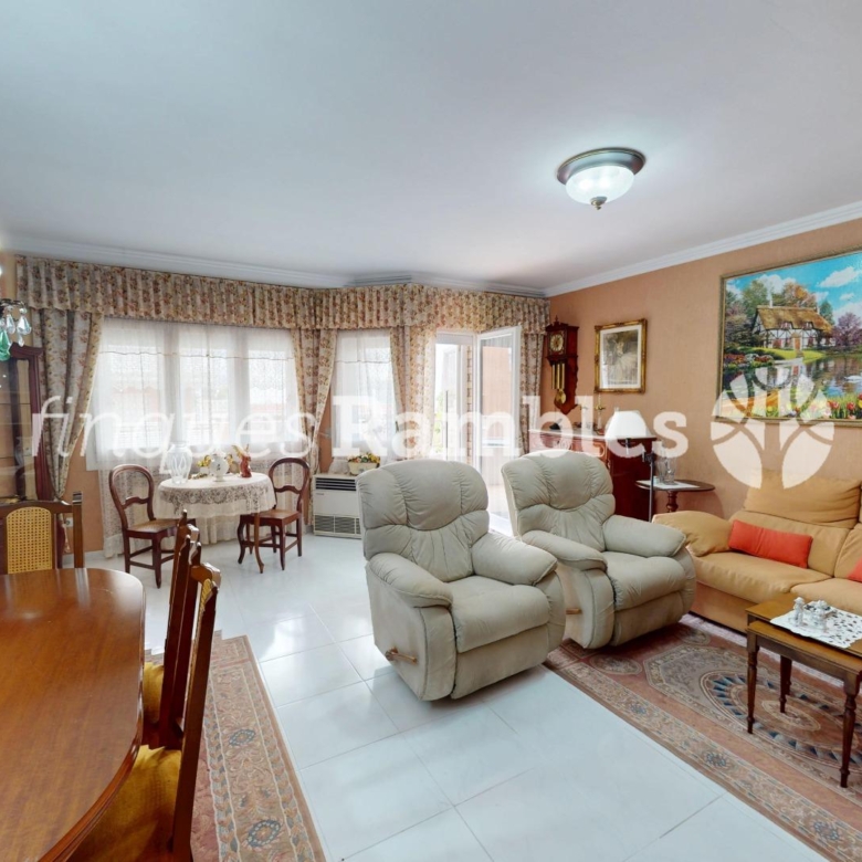 CASA UNICA A SET CAMINS