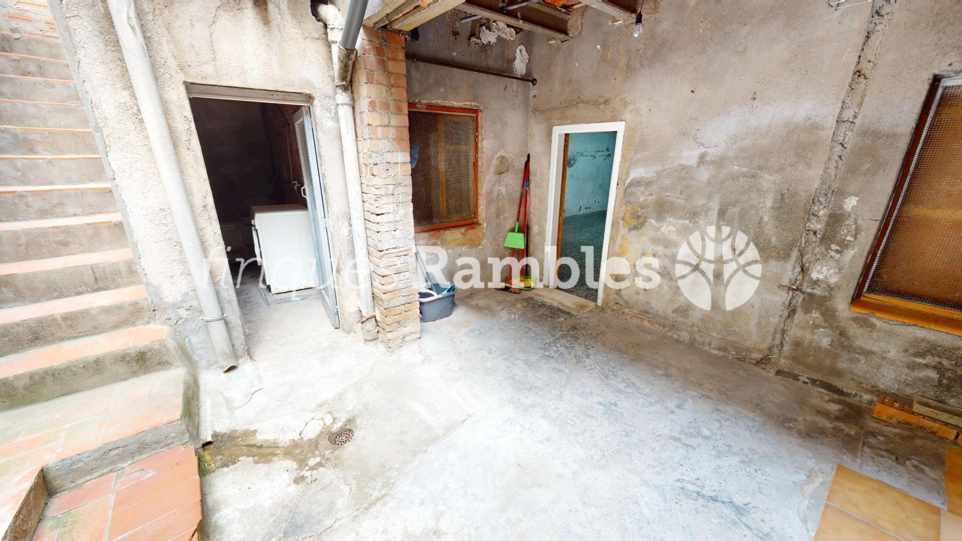 Casa con gran garaje, terraza reformada y múltiples espacios en Vilanova del Camí – 19 Casa con gran garaje, terraza reformada y múltiples espacios en Vilanova del Camí