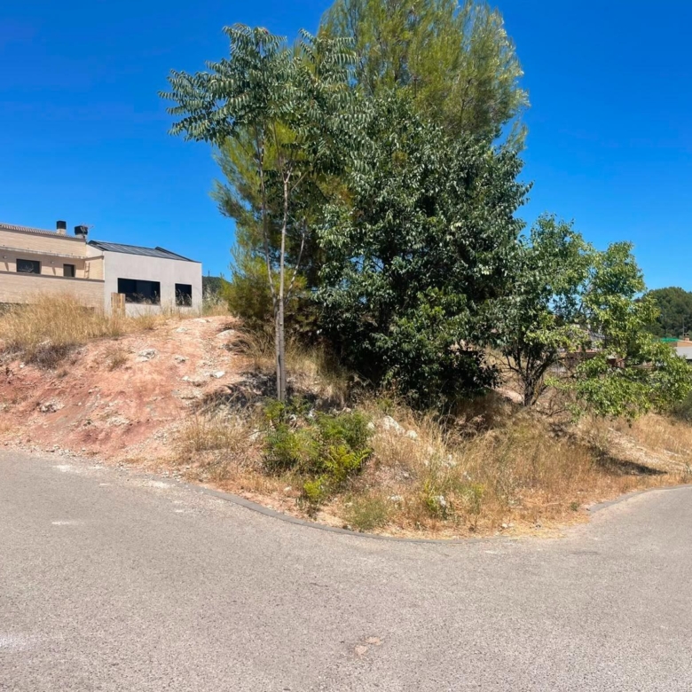 Terreny Urbà amb gran potencial edificatori al centre de Sant Martí de Tous