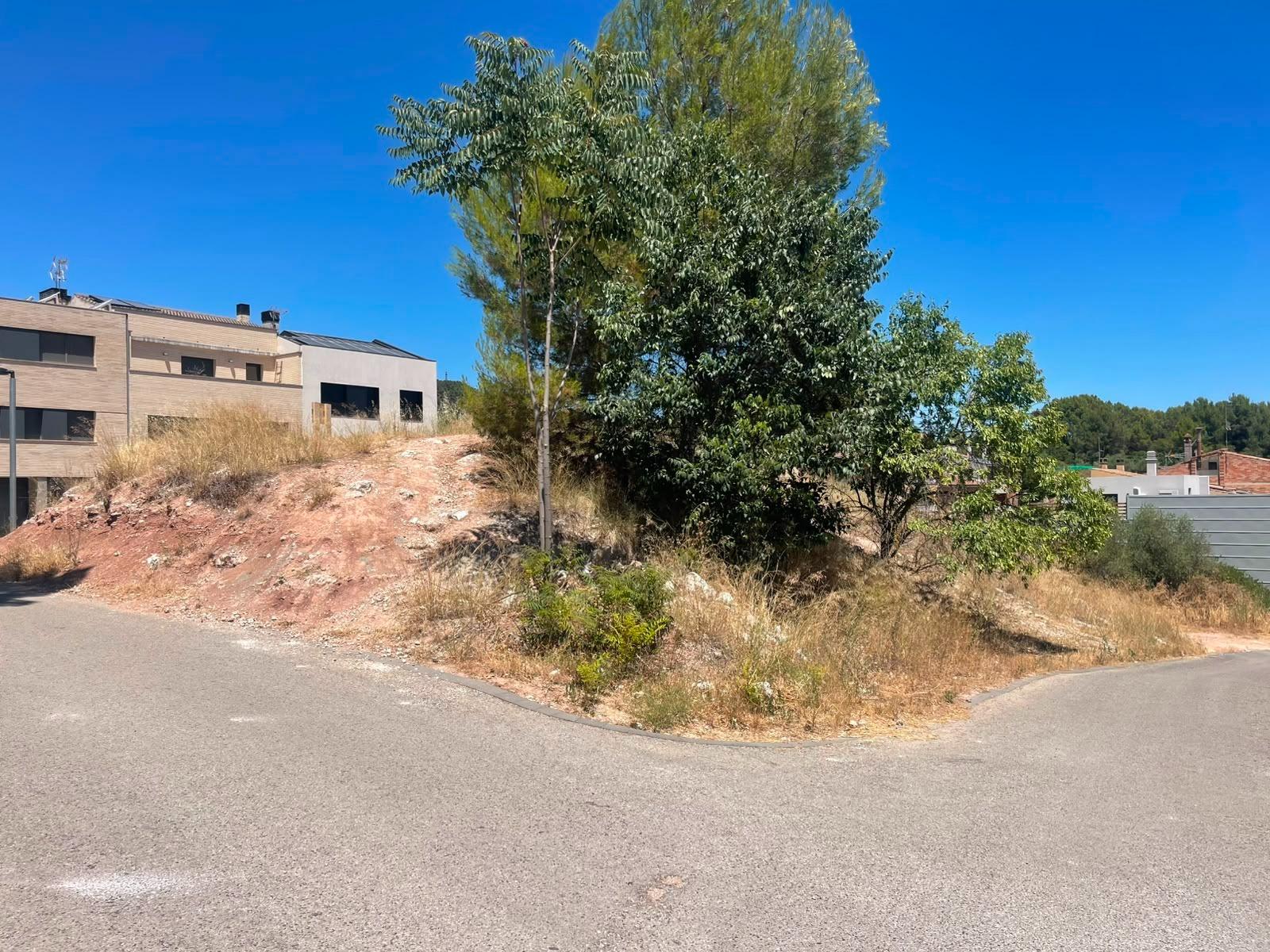 Terreny Urbà amb gran potencial edificatori al centre de Sant Martí de Tous