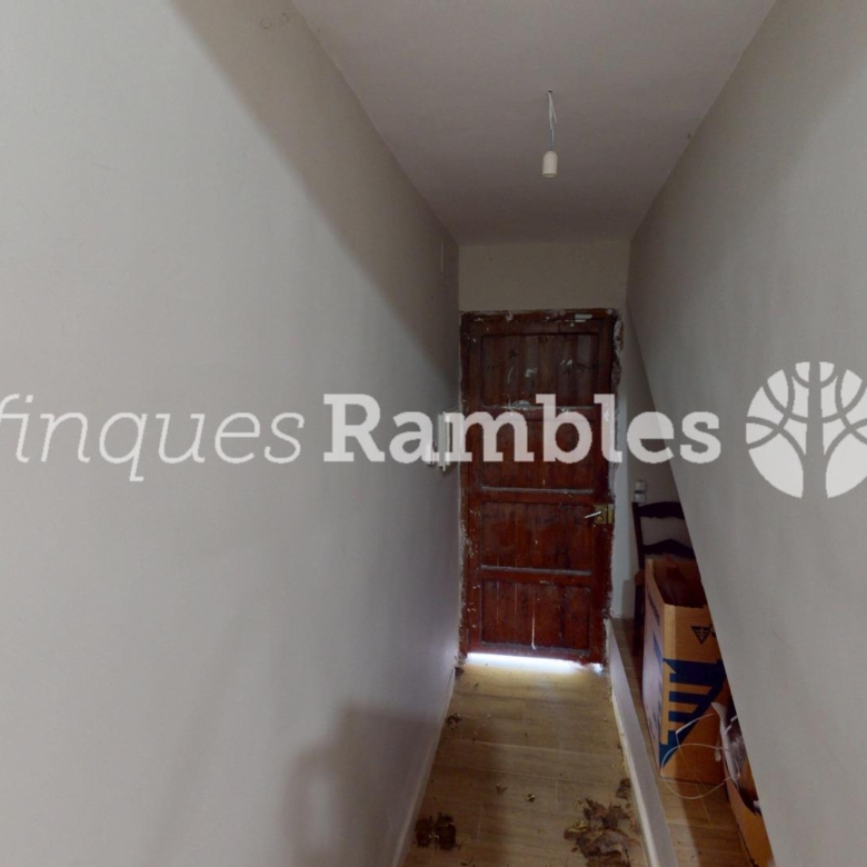 ENCANTADORA CASA REFORMADA A BIURE DE GAIÀ (LES PILES), ENVOLTADA DE NATURA
