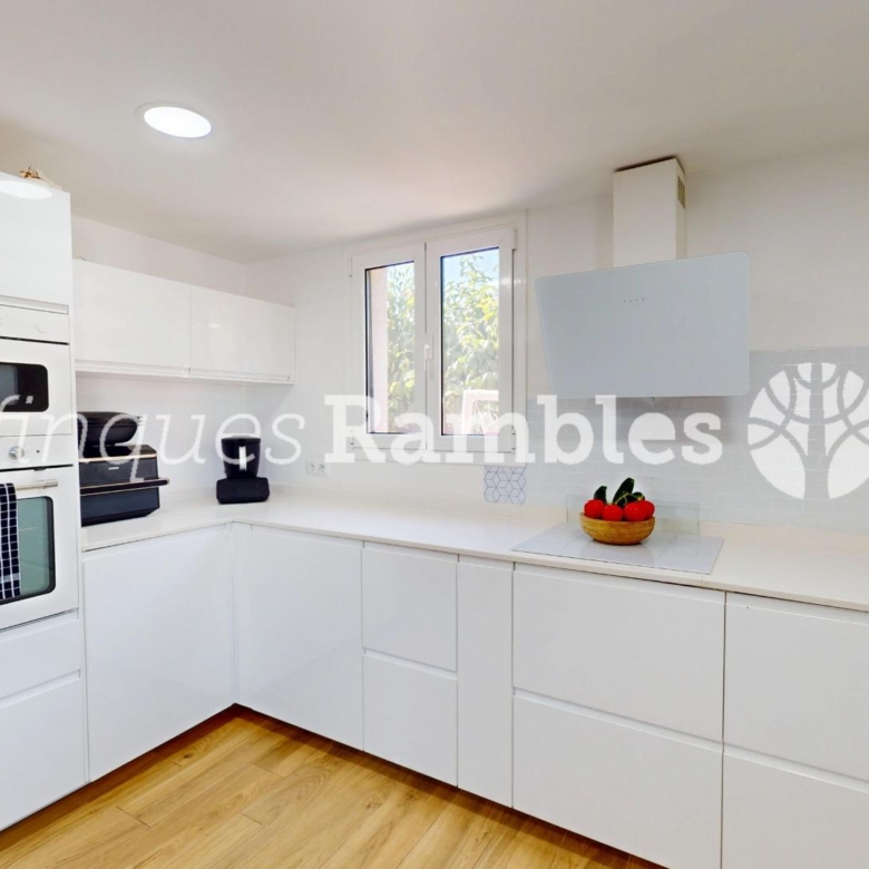 Chalet – La Torre de Claramunt (El xaro 2)