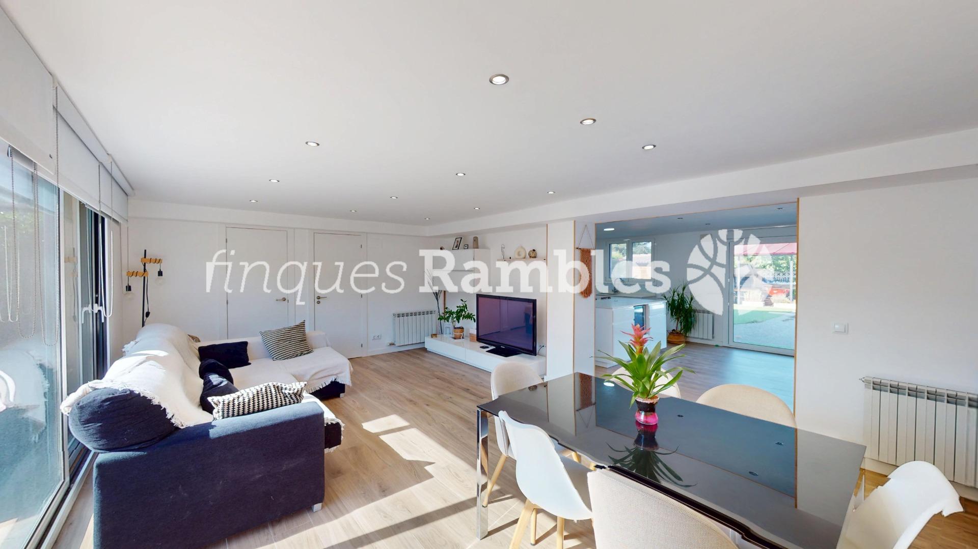 Chalet – La Torre de Claramunt (El xaro 2)