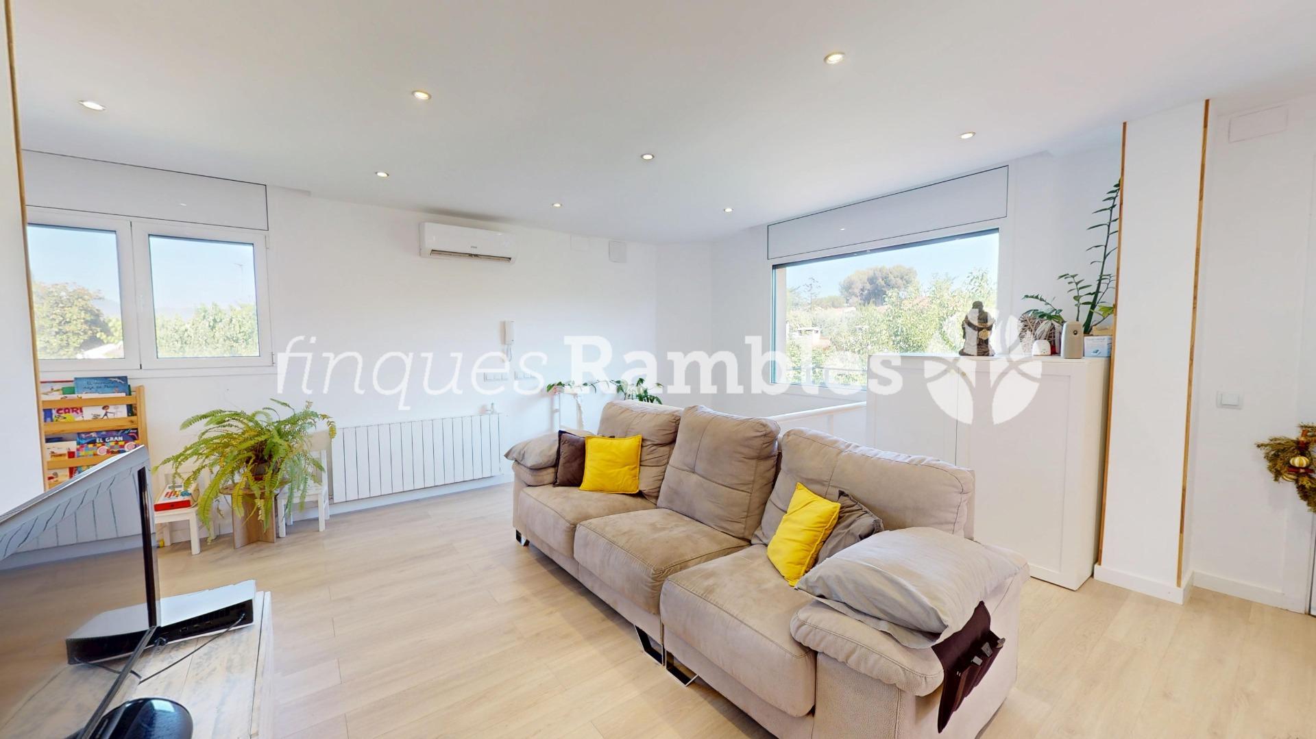 Chalet – La Torre de Claramunt (El xaro 2)