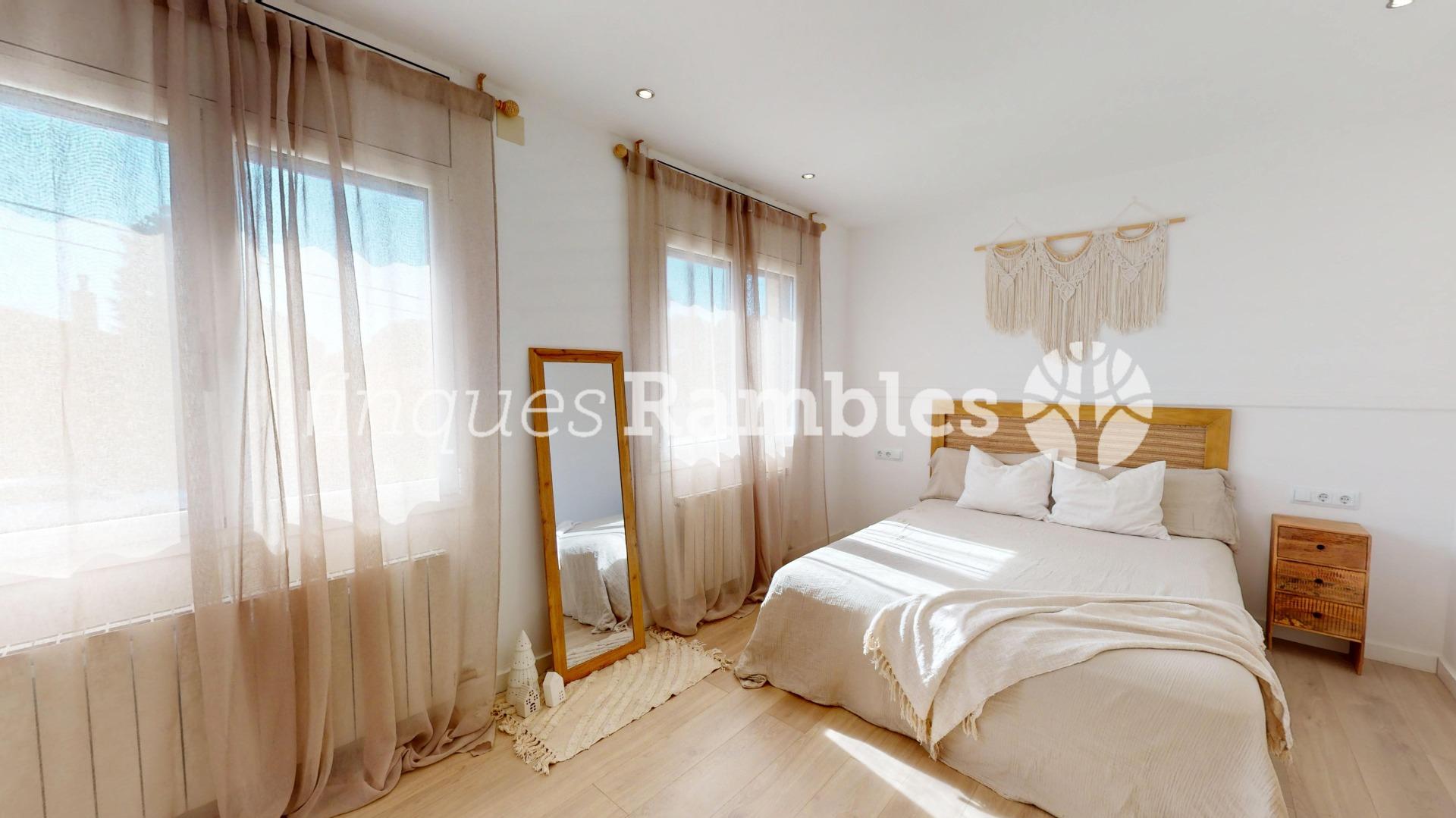 Chalet – La Torre de Claramunt (El xaro 2)