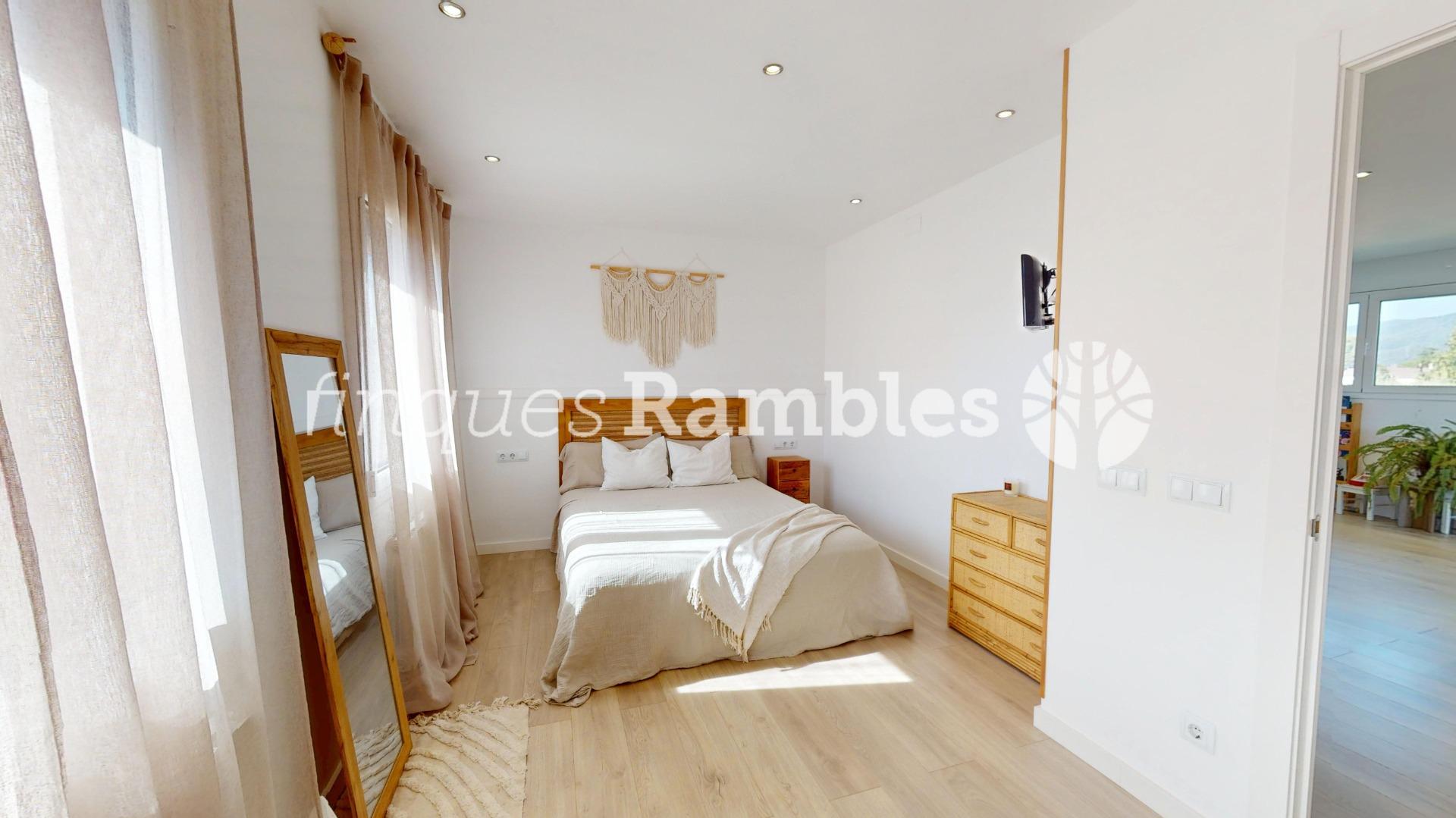Chalet – La Torre de Claramunt (El xaro 2)