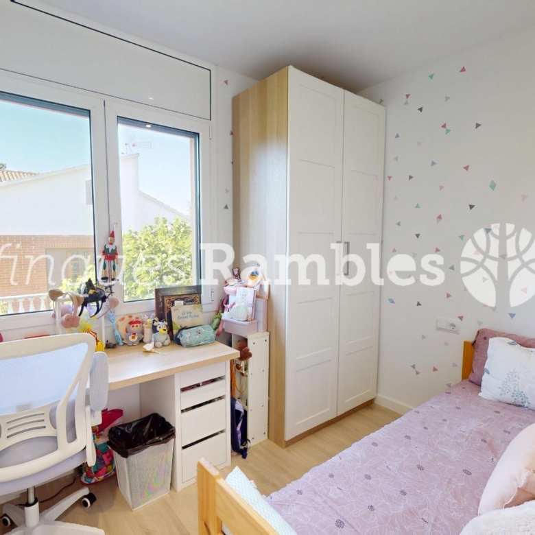 Chalet – La Torre de Claramunt (El xaro 2)