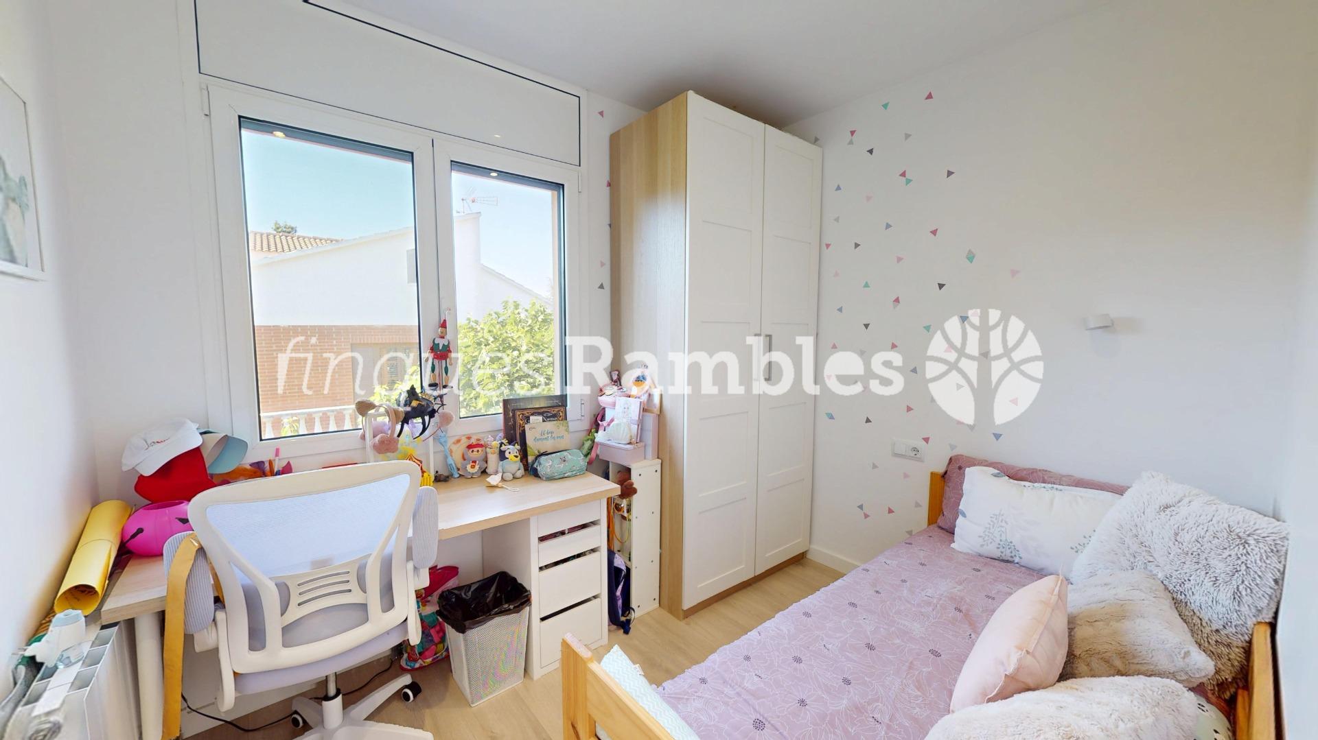Chalet – La Torre de Claramunt (El xaro 2)