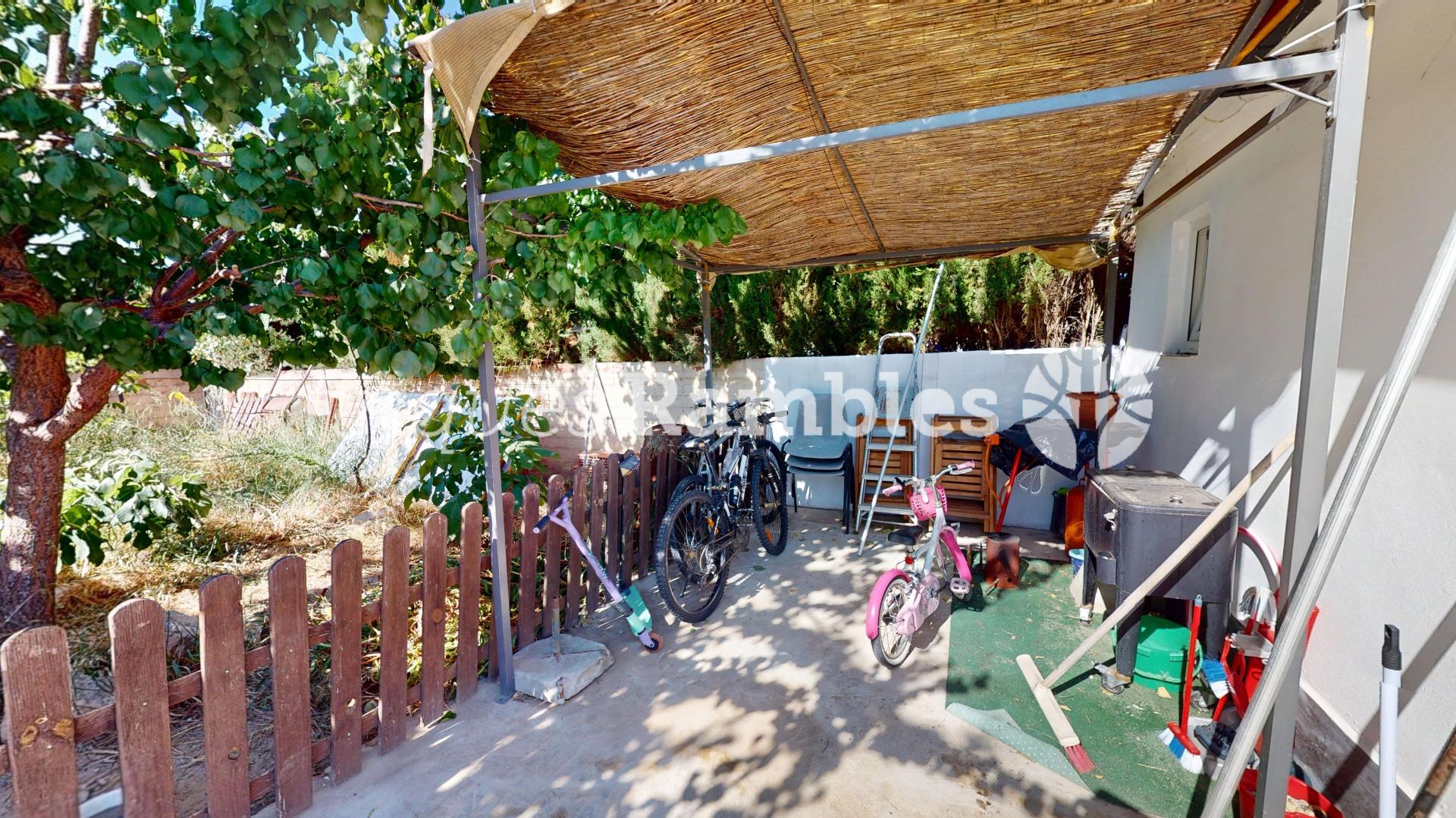 Chalet – La Torre de Claramunt (El xaro 2)