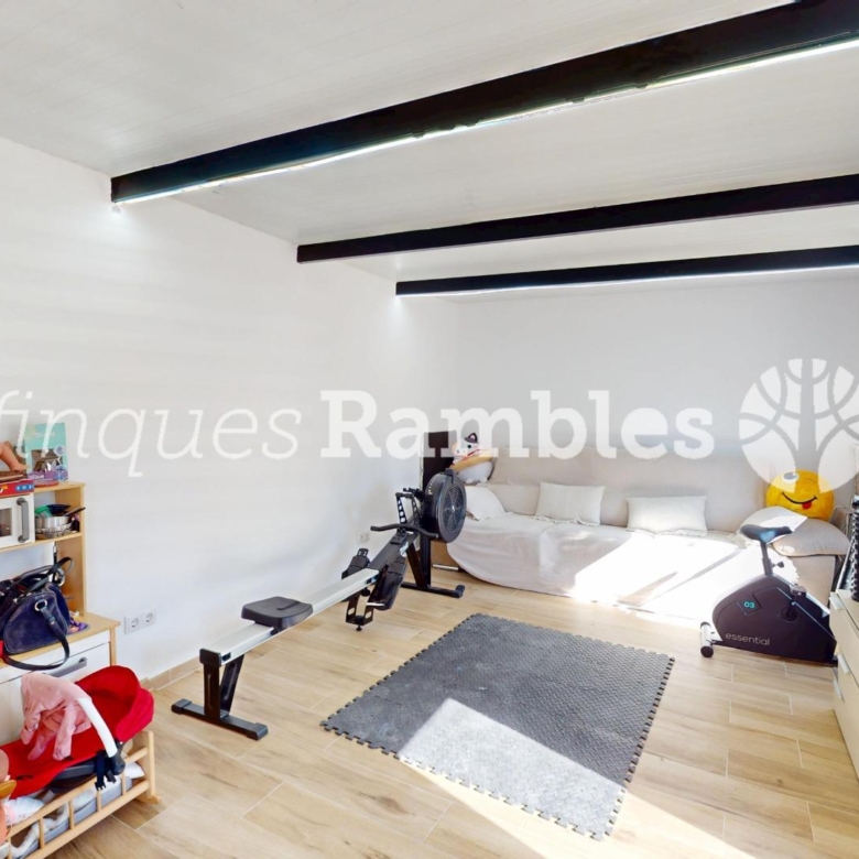 Chalet – La Torre de Claramunt (El xaro 2)