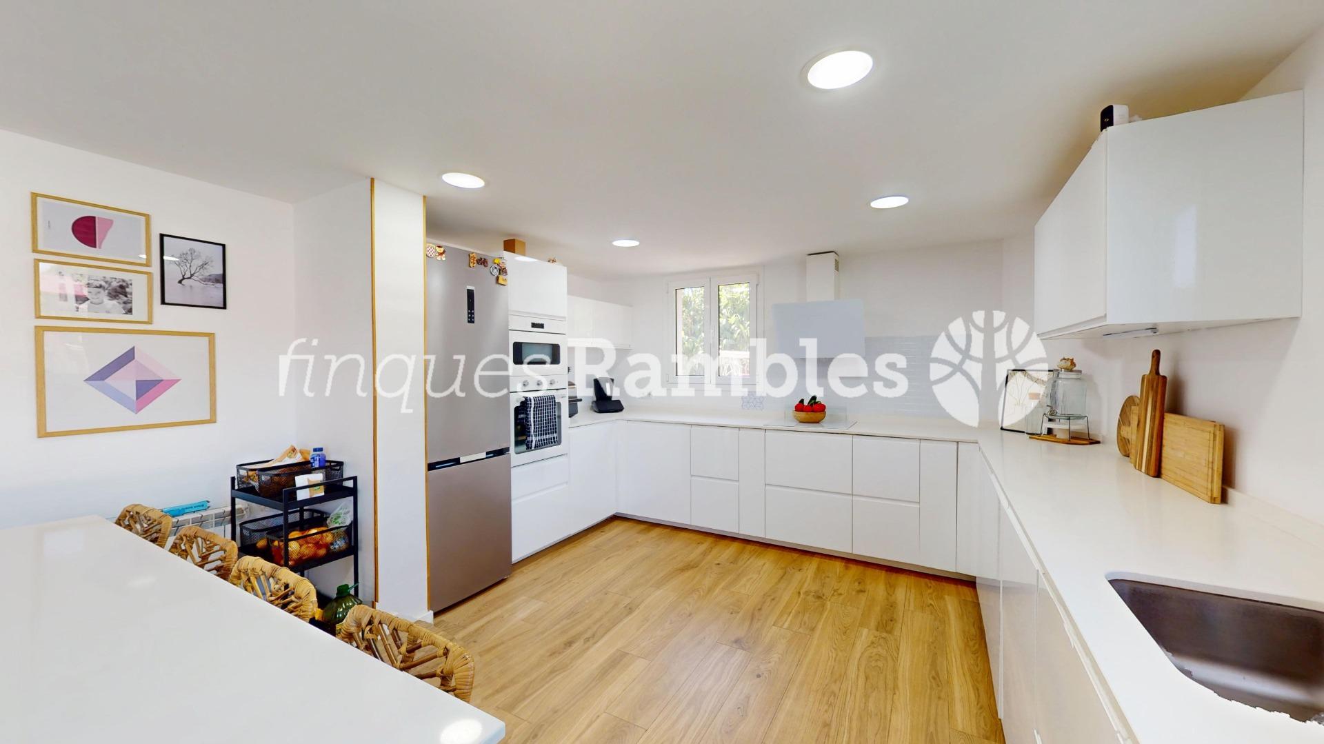 Chalet – La Torre de Claramunt (El xaro 2)