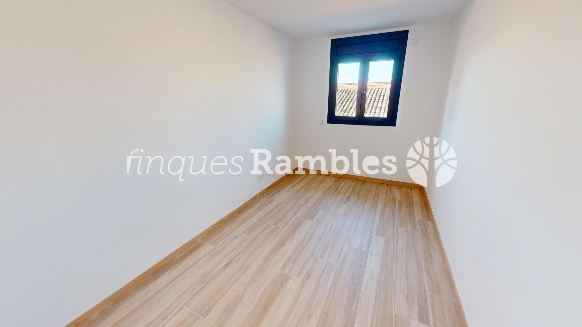 NOVA PROMOCIÓ EN VENDA A PLE CENTRE D´IGUALADA!