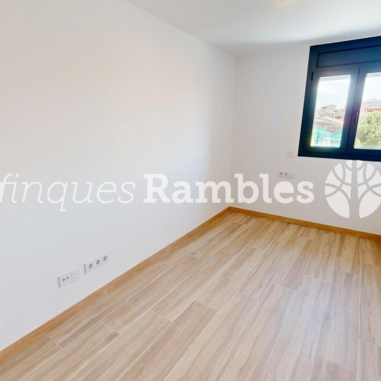 NOVA PROMOCIÓ EN VENDA A PLE CENTRE D´IGUALADA!
