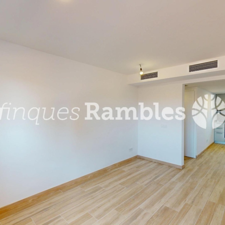 NOVA PROMOCIÓ EN VENDA A PLE CENTRE D´IGUALADA!