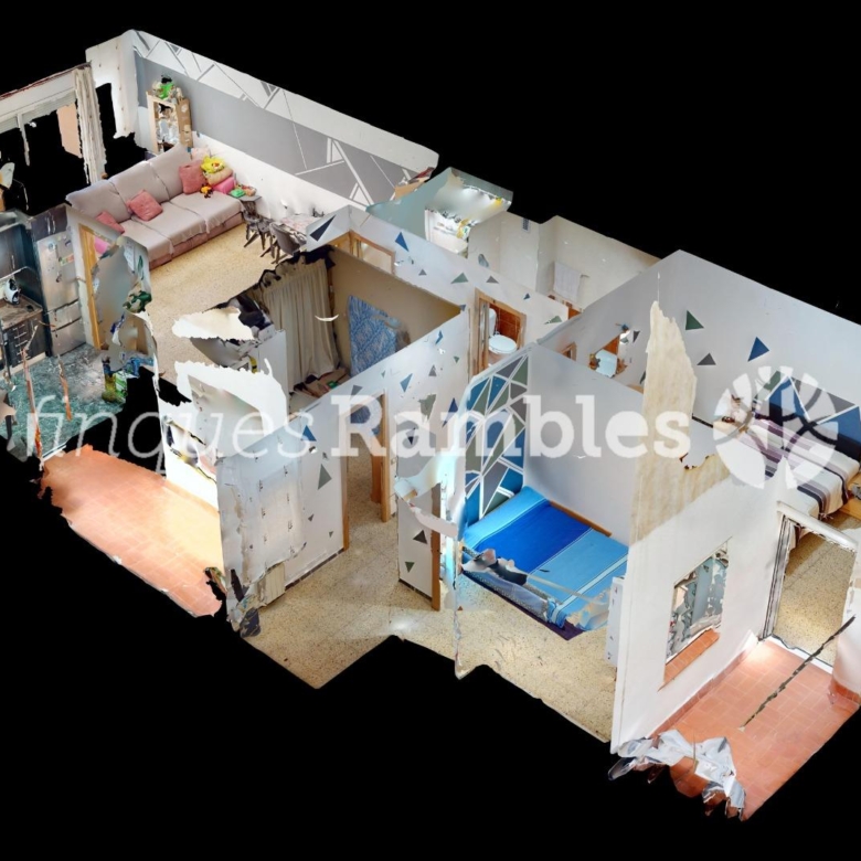 Amplio piso de 4 habitaciones en el centro de Vilanova del Camí