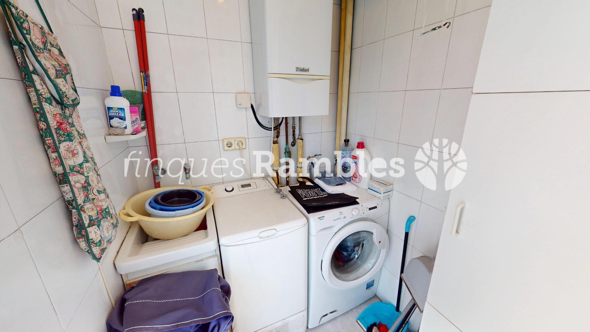 Casa àmplia en una ubicació privilegiada de Set Camins