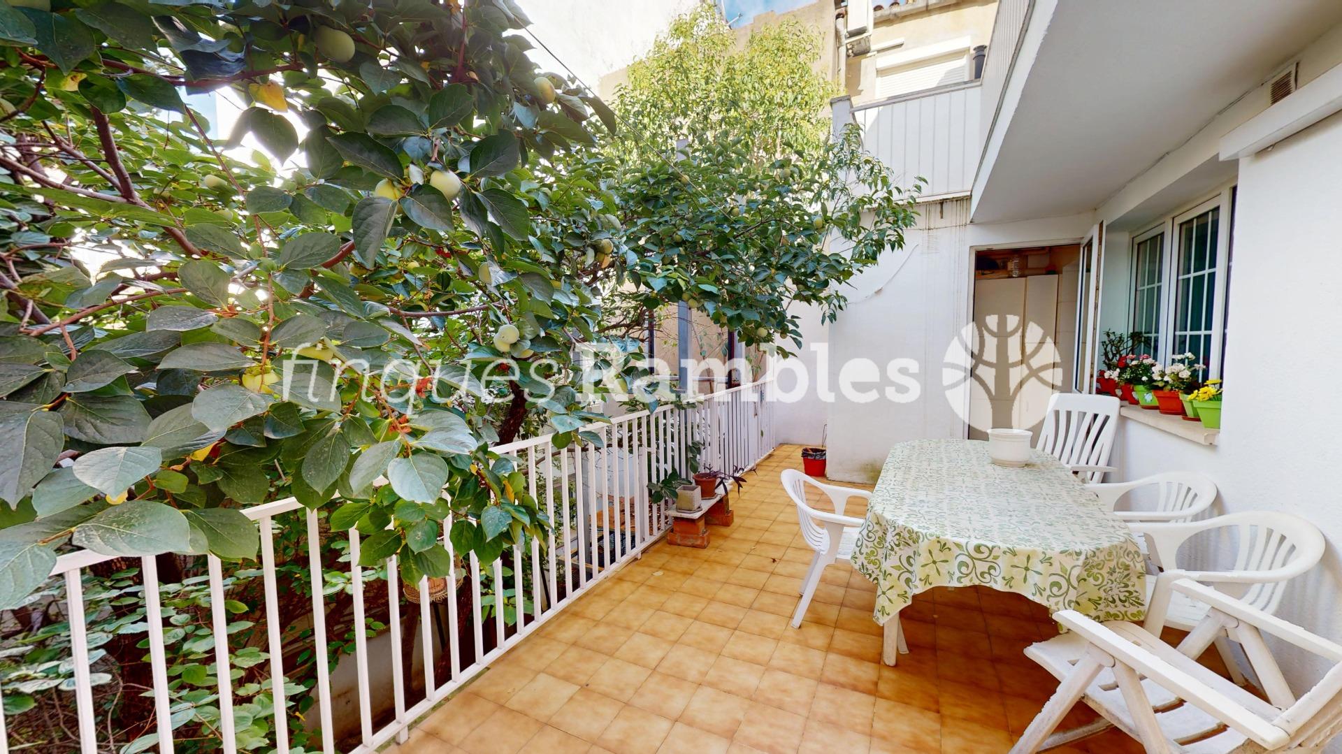 Casa àmplia en una ubicació privilegiada de Set Camins