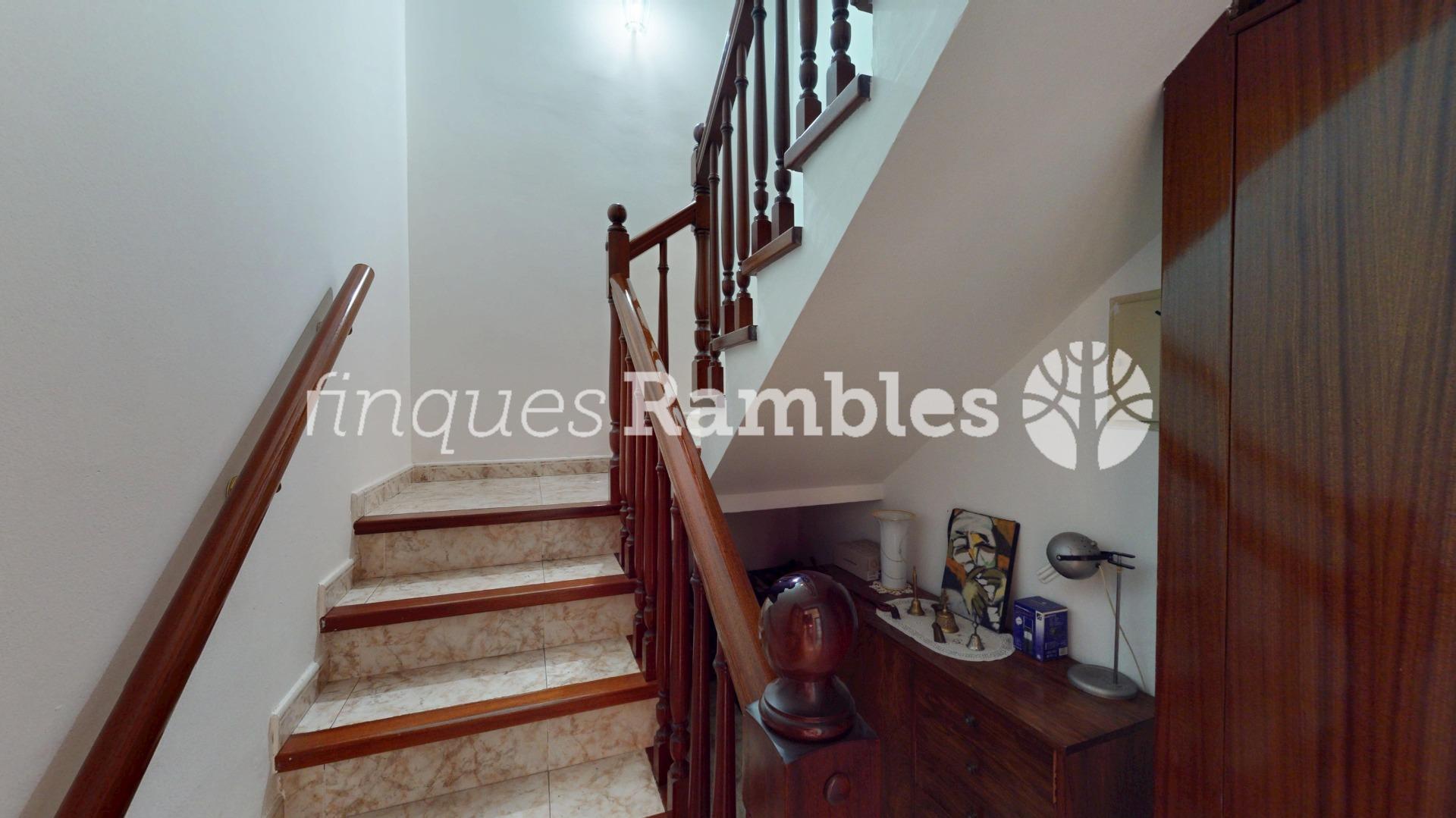 Casa àmplia en una ubicació privilegiada de Set Camins