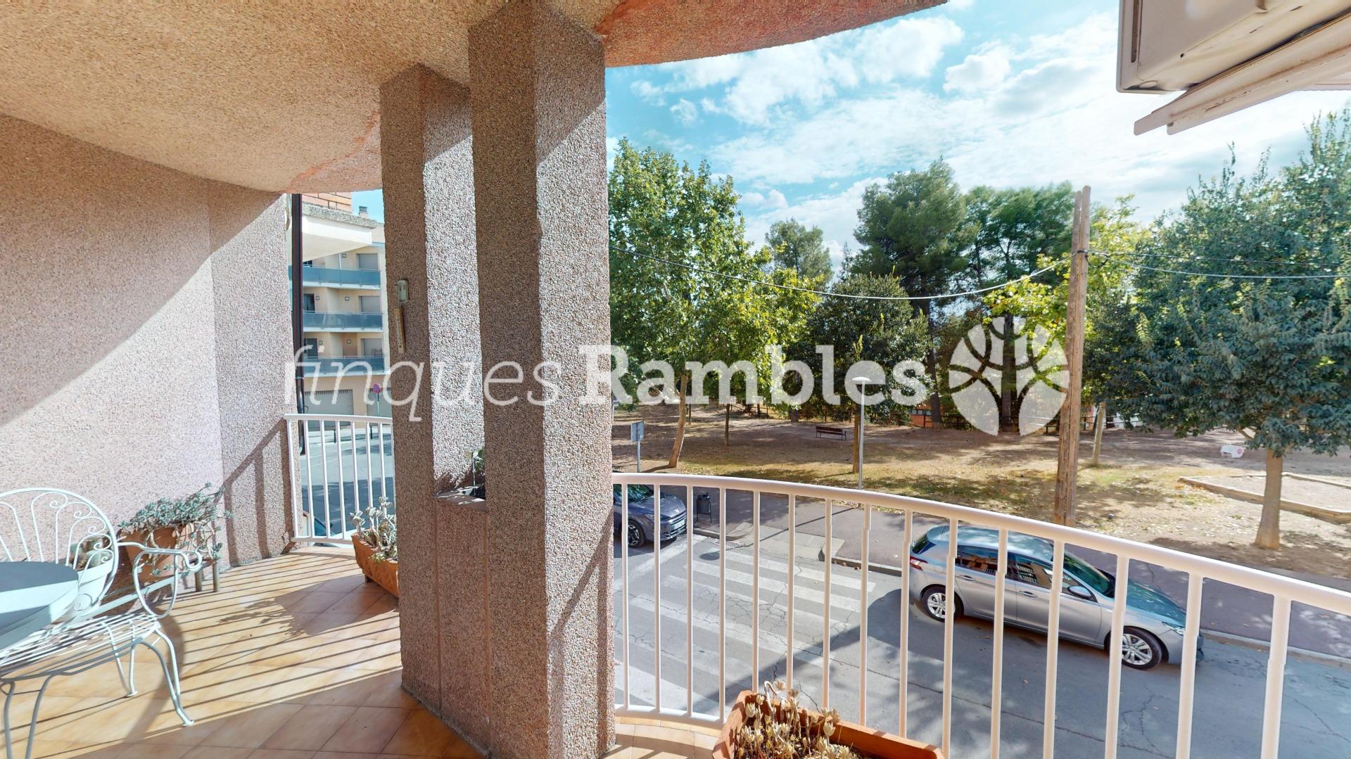 Casa àmplia en una ubicació privilegiada de Set Camins