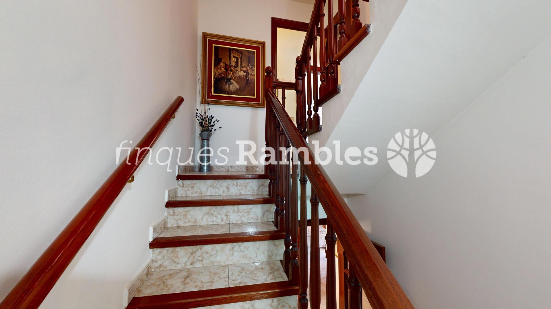 Casa àmplia en una ubicació privilegiada de Set Camins