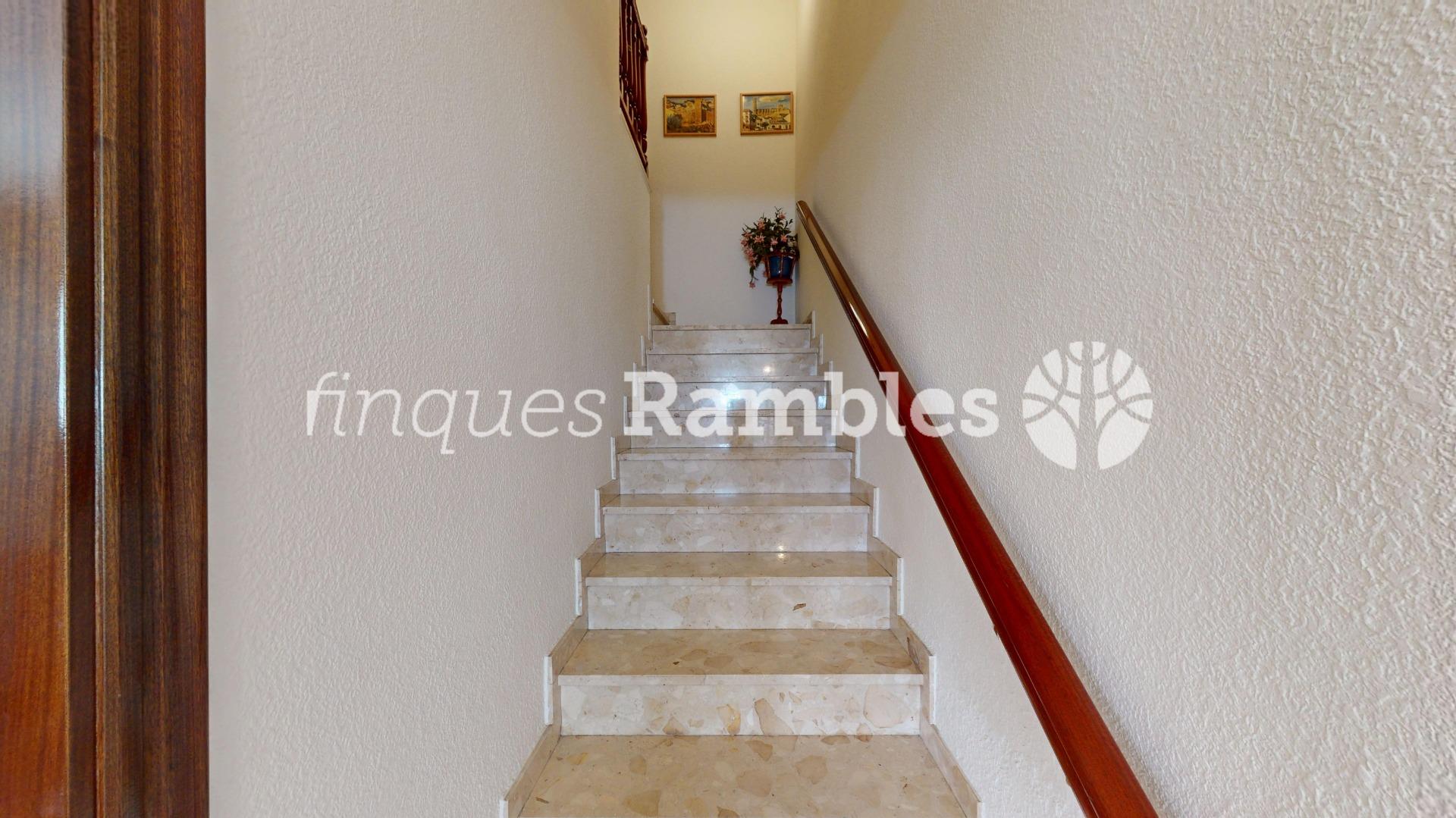Casa àmplia en una ubicació privilegiada de Set Camins