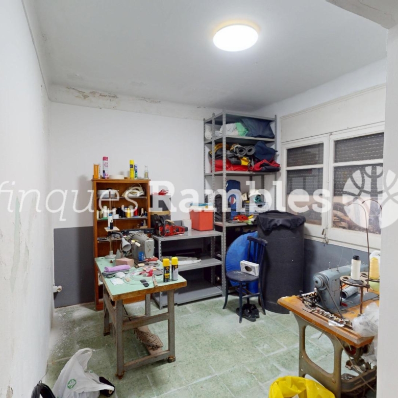 Casa àmplia en una ubicació privilegiada de Set Camins