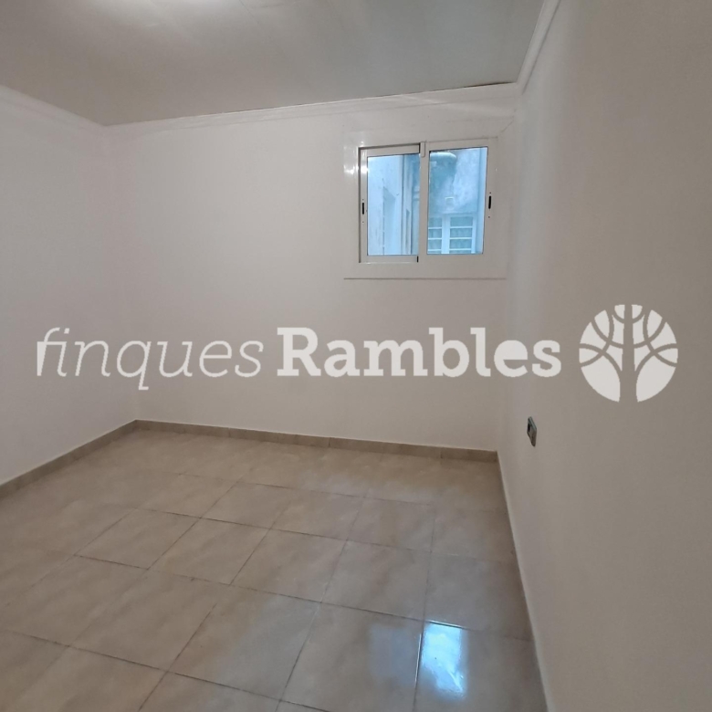 Piso en venta a Igualada zona mercat la Masuca