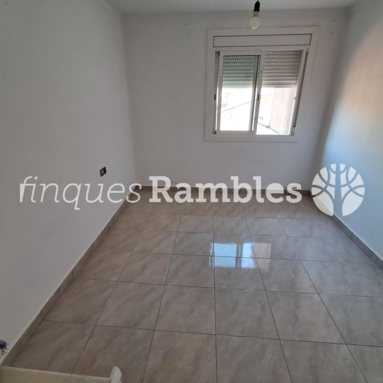 Piso en venta a Igualada zona mercat la Masuca
