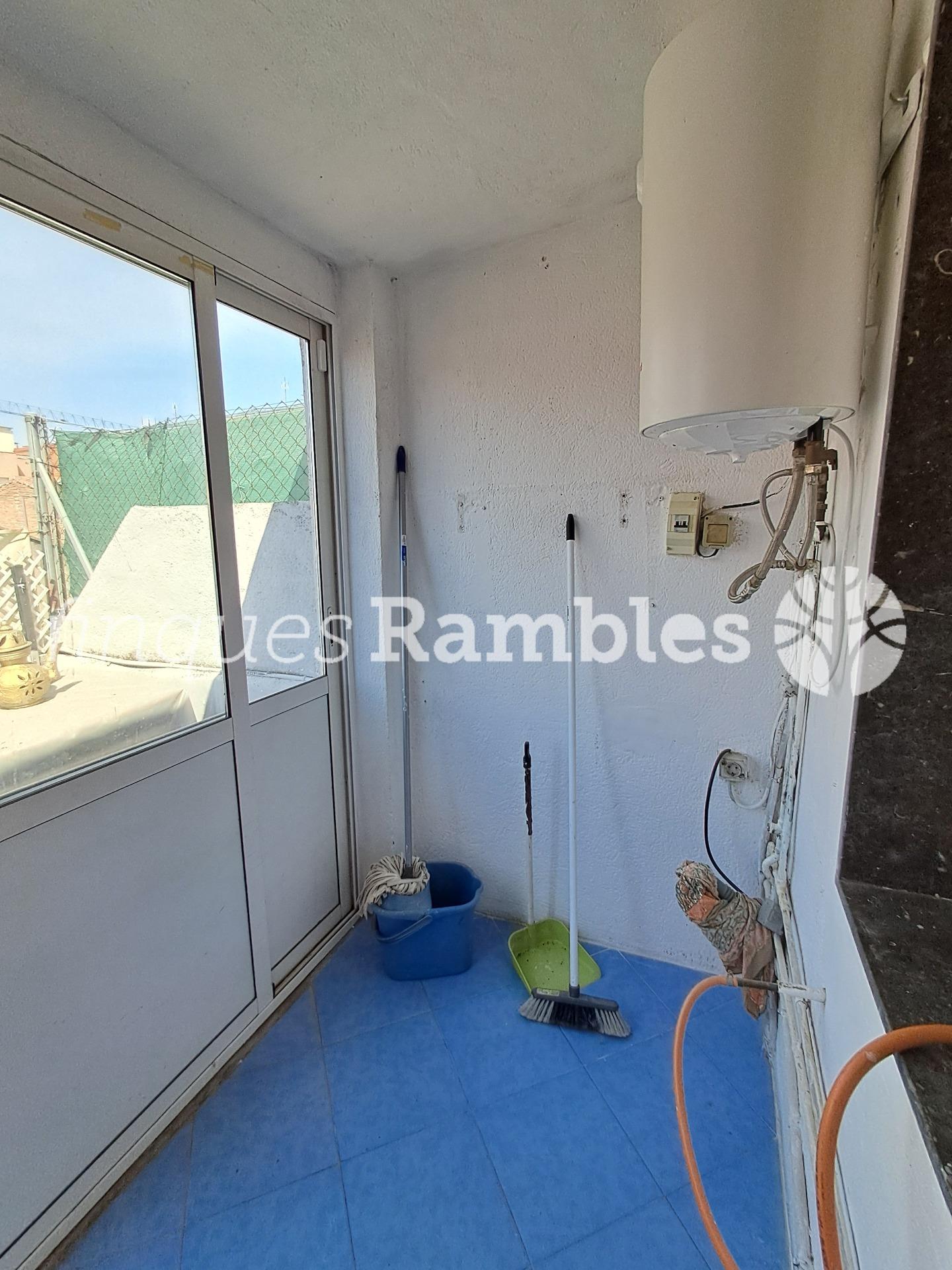 Piso en venta a Igualada zona mercat la Masuca
