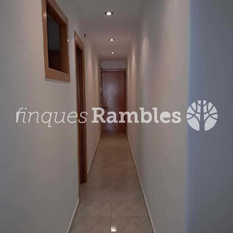 Piso en venta a Igualada zona mercat la Masuca
