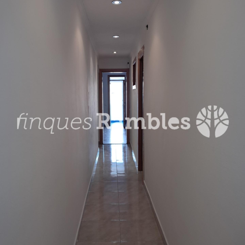 Piso en venta a Igualada zona mercat la Masuca