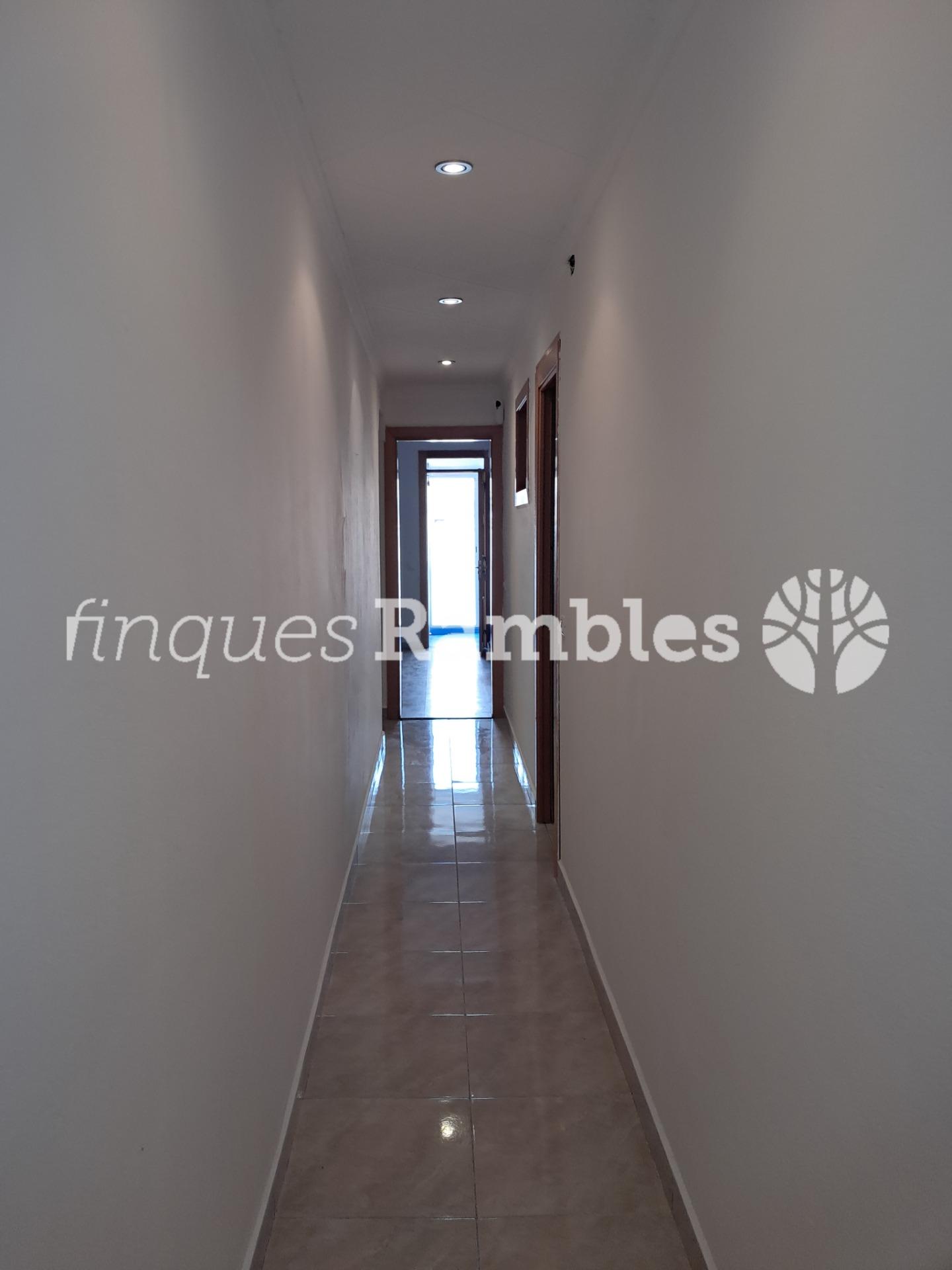 Piso en venta a Igualada zona mercat la Masuca