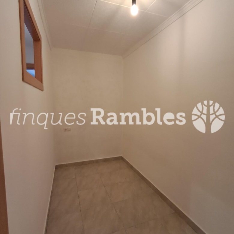Piso en venta a Igualada zona mercat la Masuca