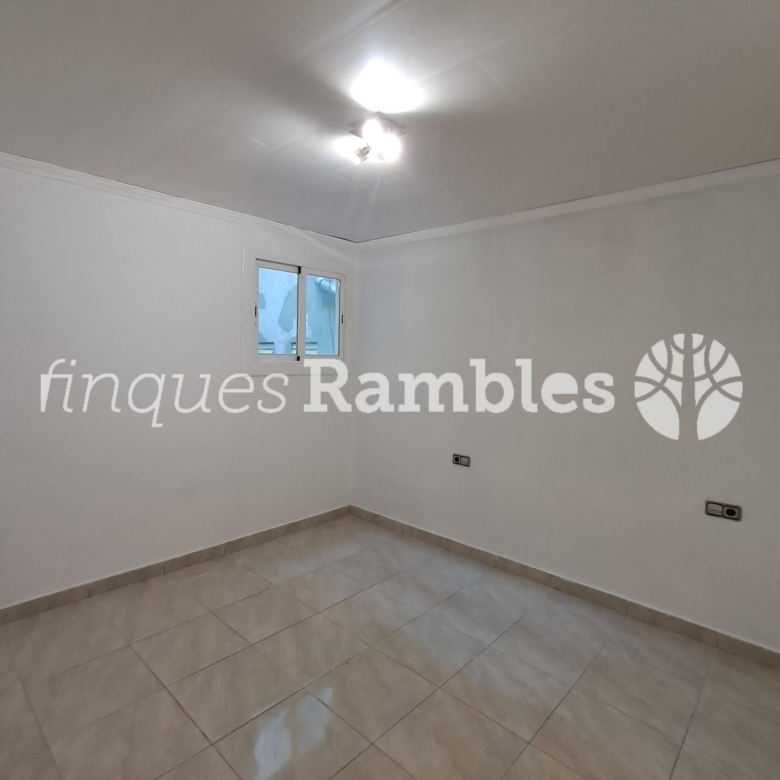 Piso en venta a Igualada zona mercat la Masuca