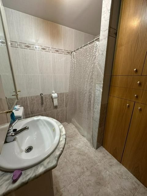 PIS 1 HABITACIONS AMB LLOGATER