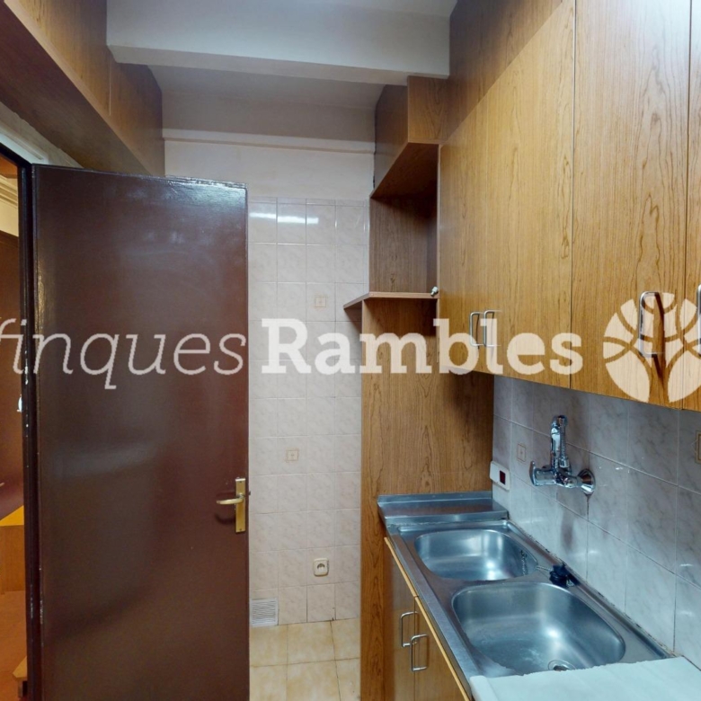 UN PETIT REFUGI AMB ENCANT AL COR DE COPONS
