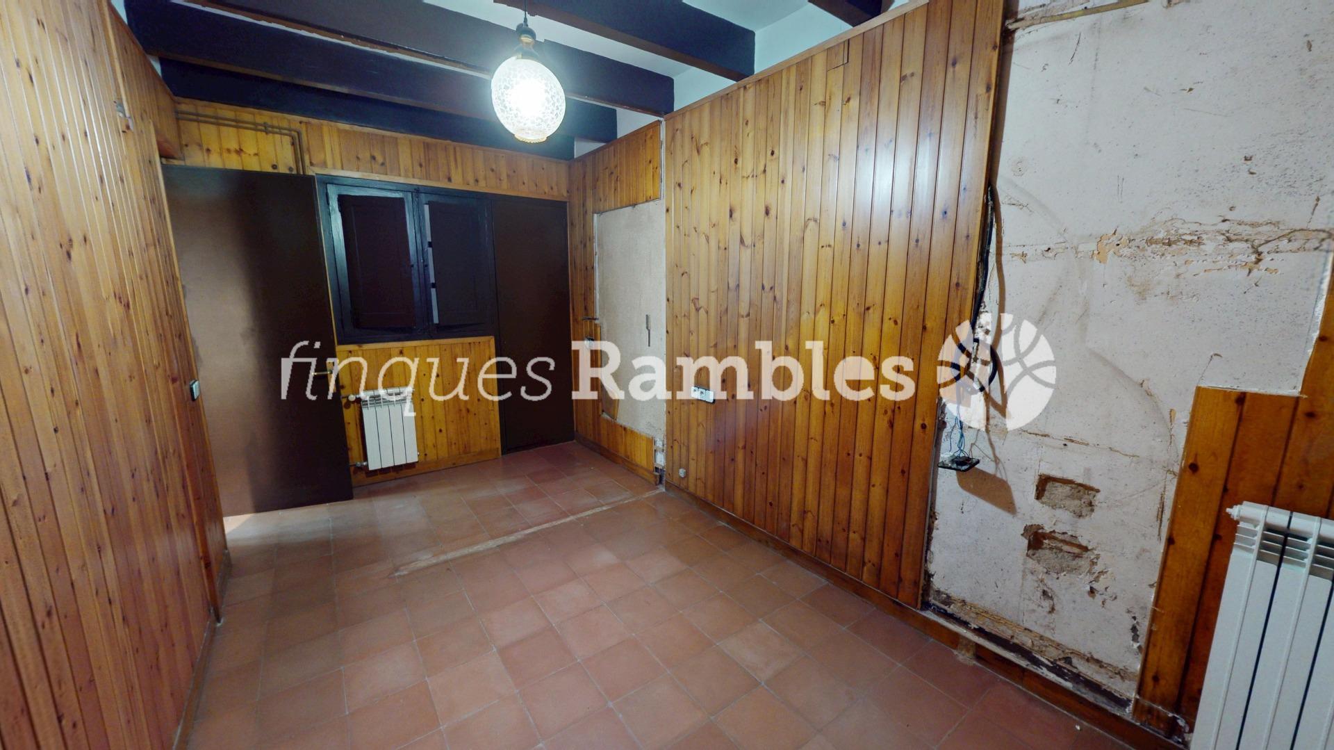 UN PETIT REFUGI AMB ENCANT AL COR DE COPONS